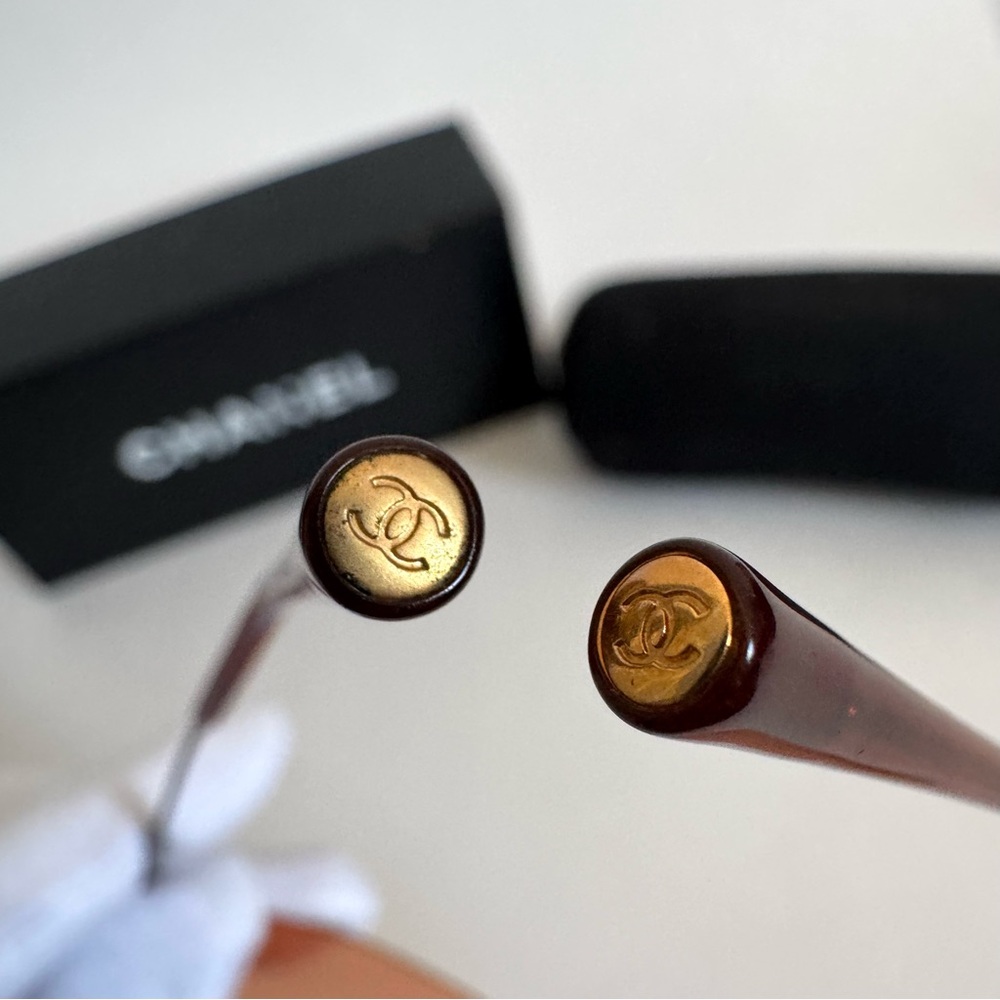 Chanel CC Logo Rimless Sunglasses - Picture 8 of 12